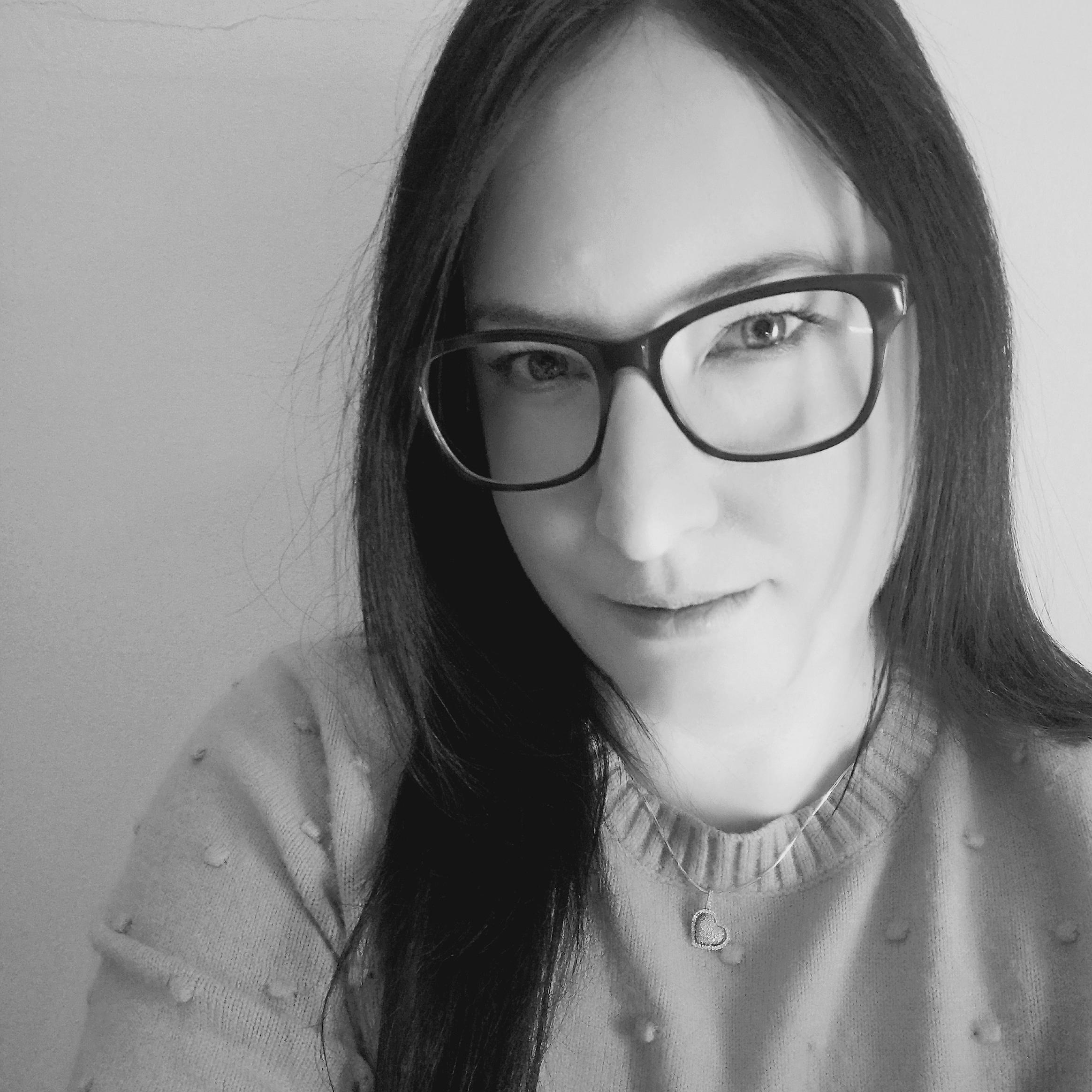 Virginie Cloutier-Naud, auteure